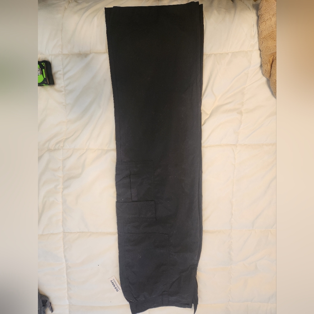 Old Navy Wide Leg Cargo Pants NWT